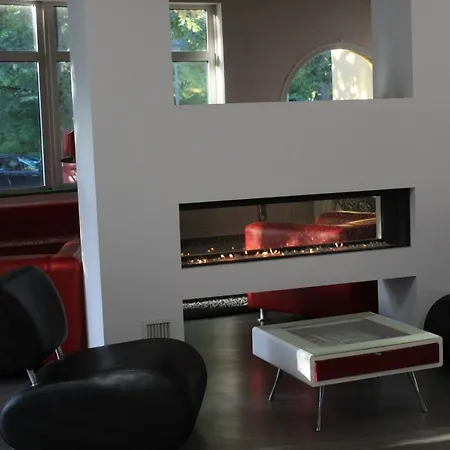 Enzo Premier Prix - Logis 2* Amnéville
