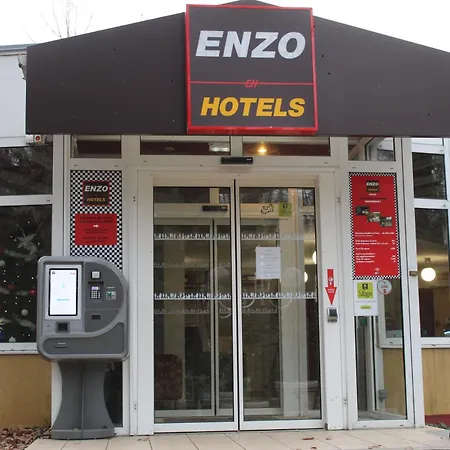 Enzo Premier Prix - Logis 2*