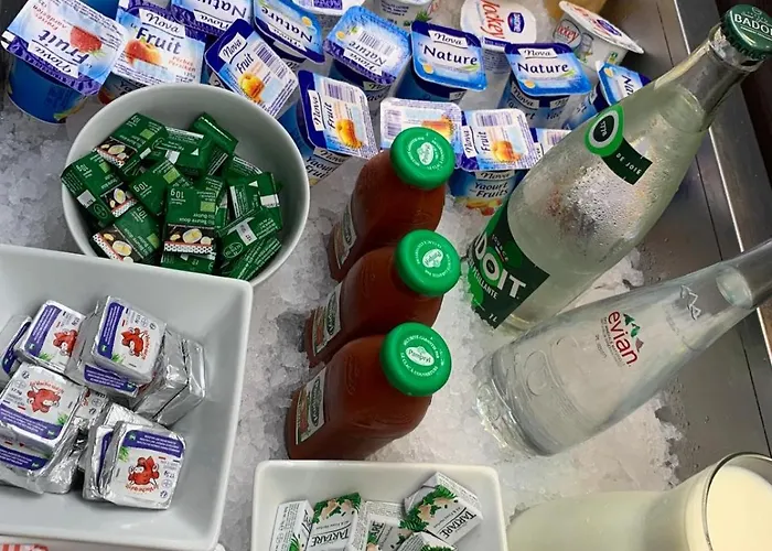 Enzo Premier Prix - Logis Otel 2*