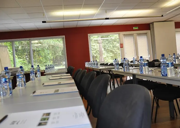 Otel Enzo Premier Prix - Logis 2*