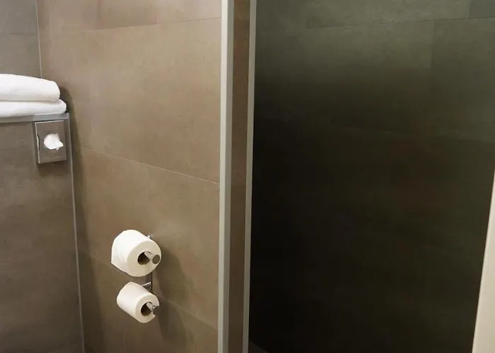 Enzo Premier Prix - Logis 2* Amnéville